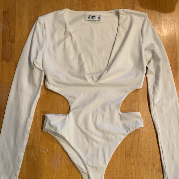 Tiger Mist White Isabella Long Sleeve Bodysuit M - Picture 4 of 6